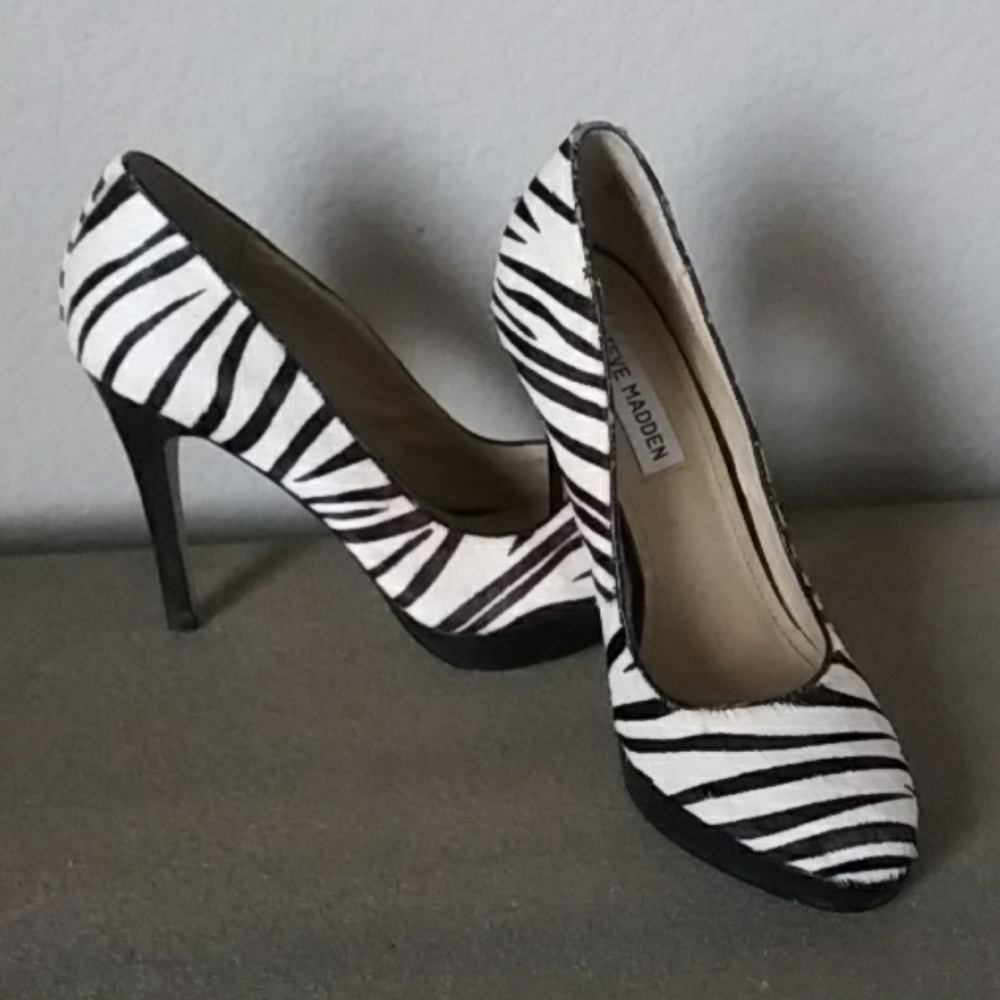 Steve Madden Zebra Printed Horse Hair Heels. 5.5M